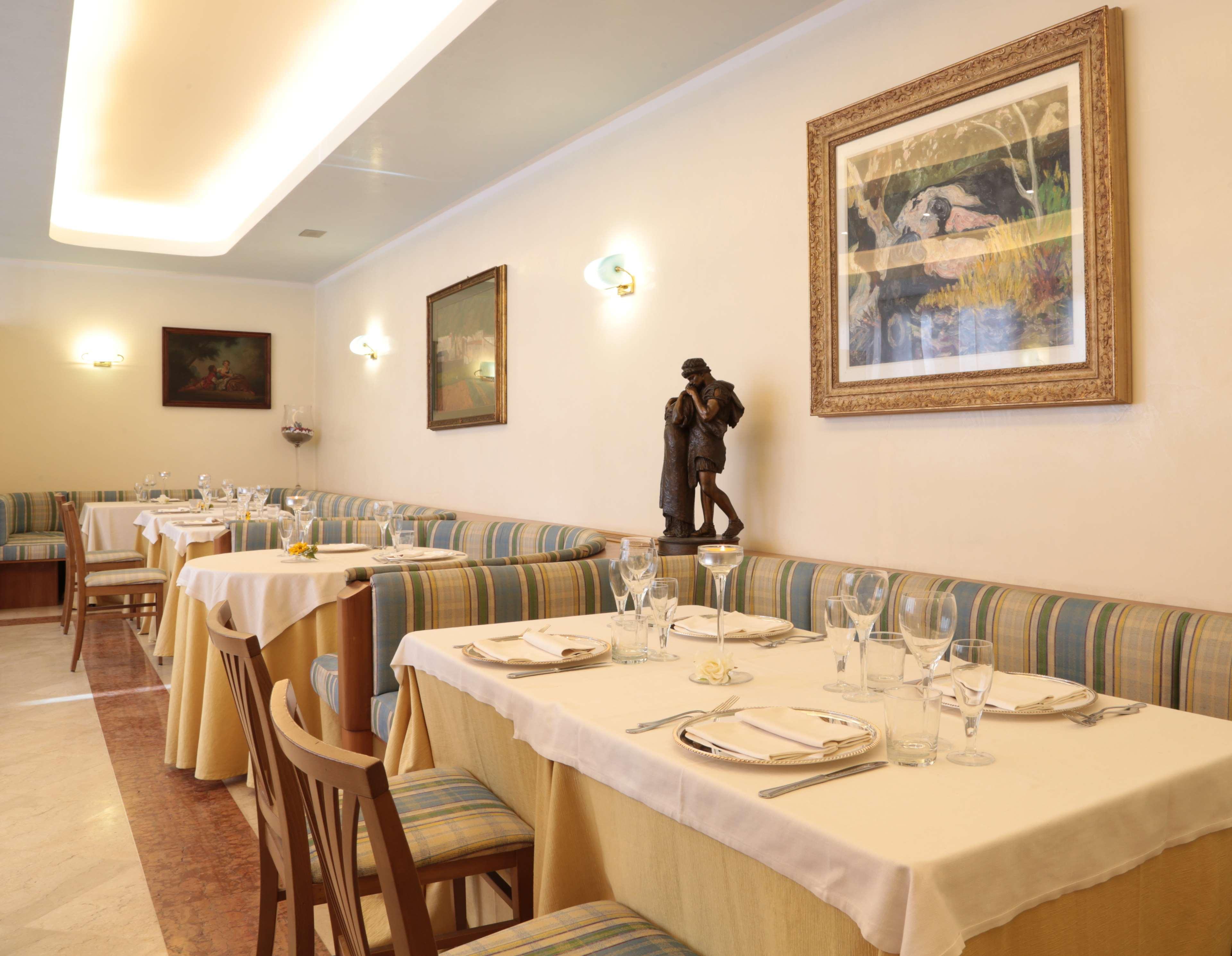 Best Western Hotel Dei Cavalieri บาร์เลตตา ภายนอก รูปภาพ