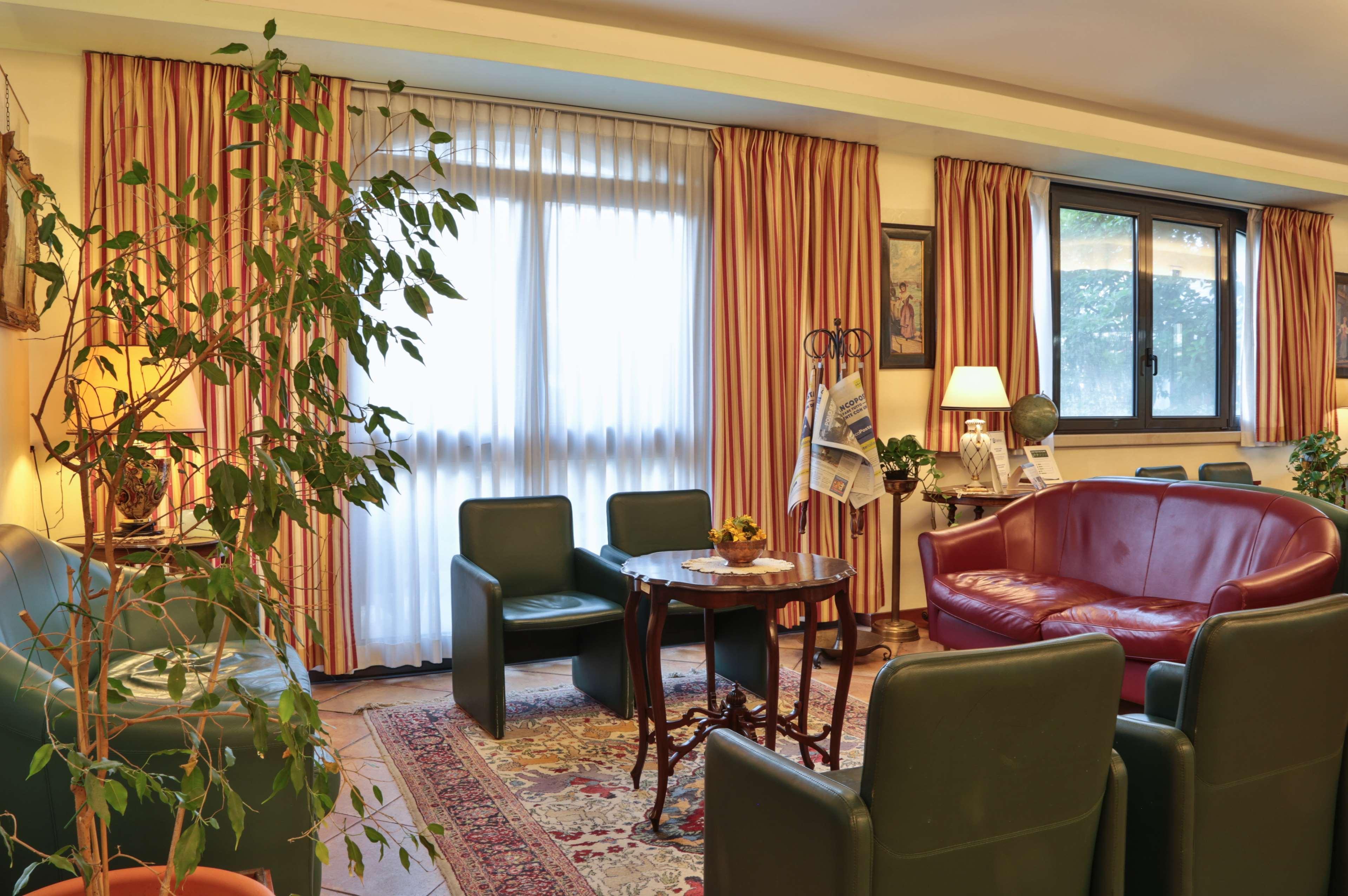 Best Western Hotel Dei Cavalieri บาร์เลตตา ภายนอก รูปภาพ